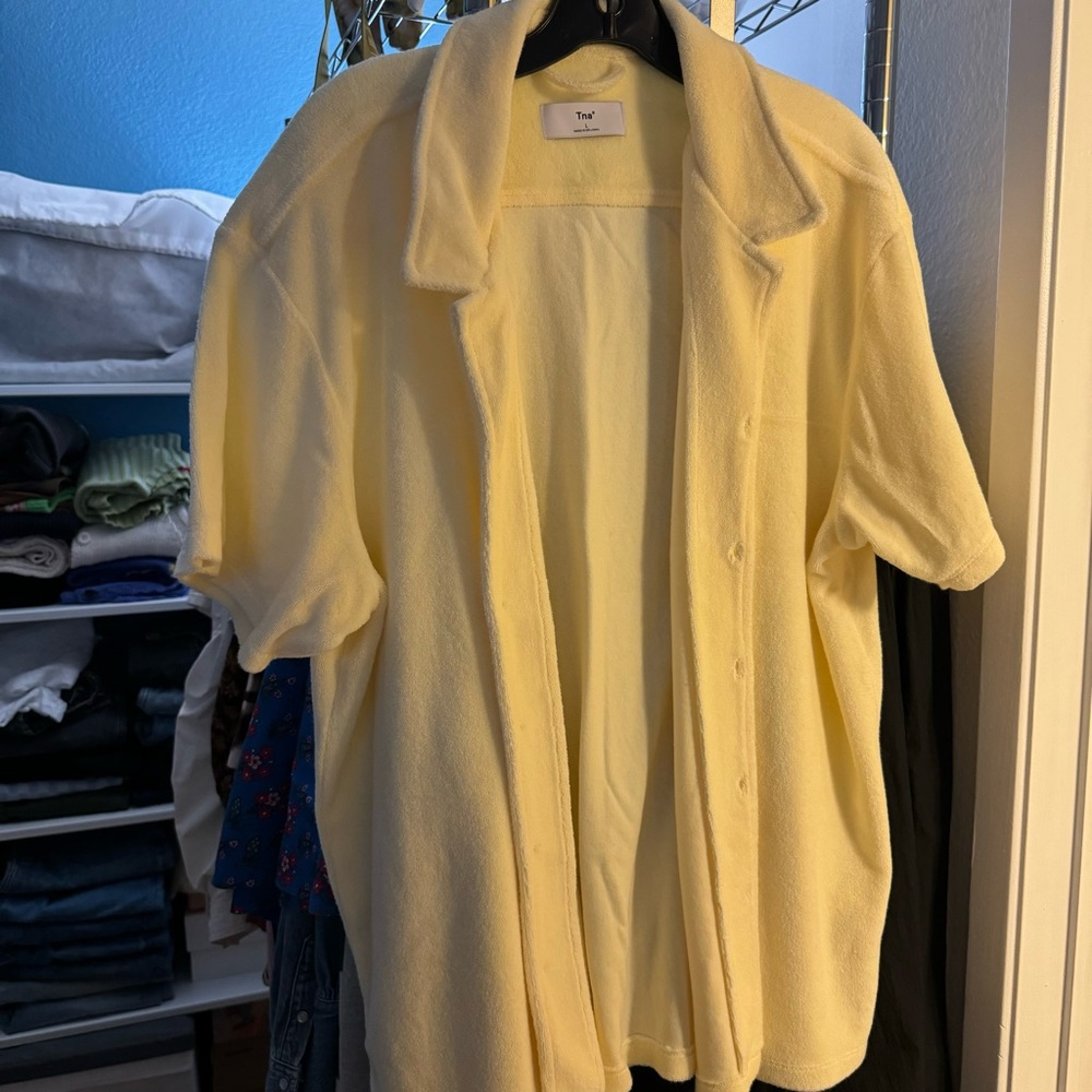 Aritzia Tna Terrycloth Shortsleeve in yellow